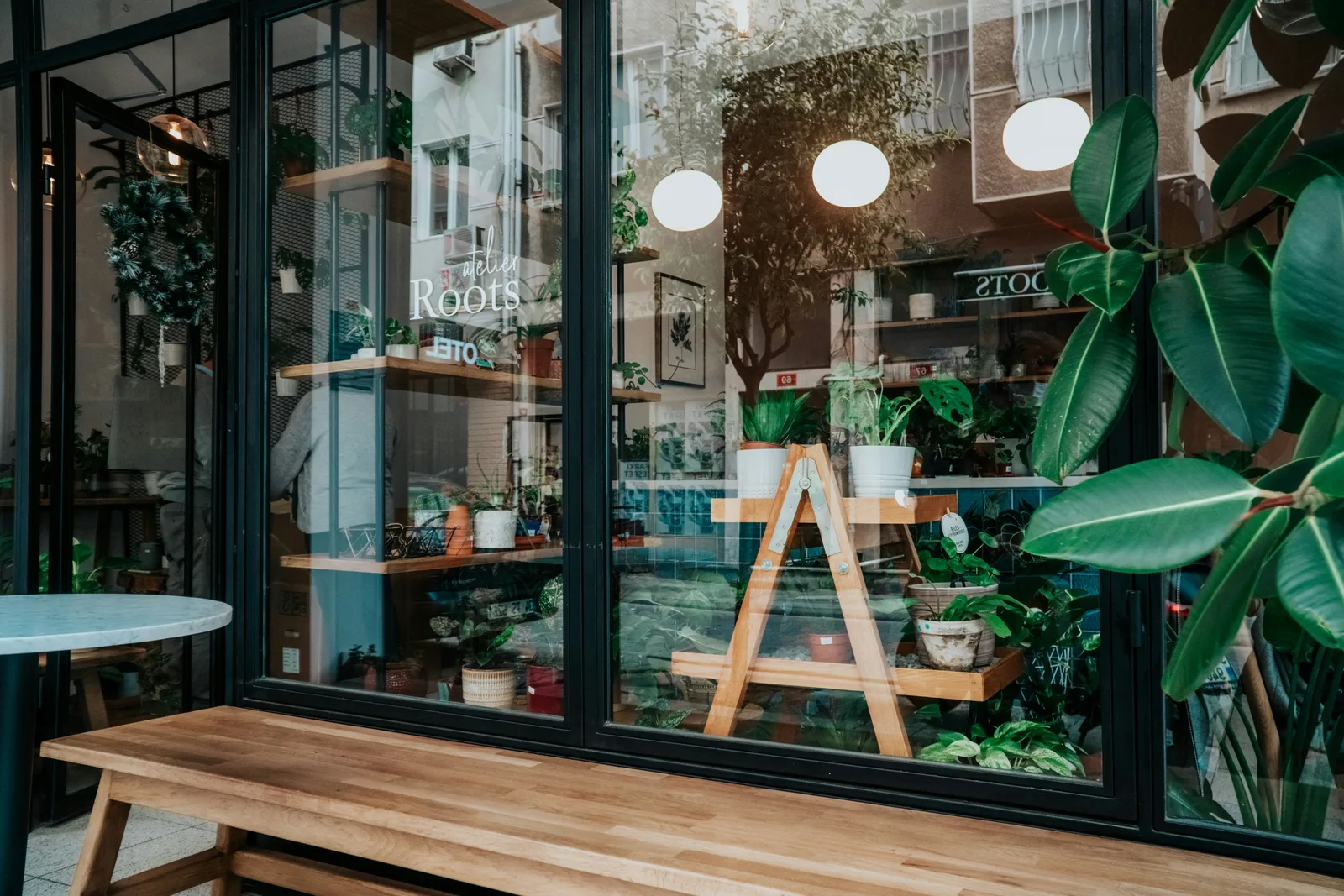 Real Estate & Showrooms